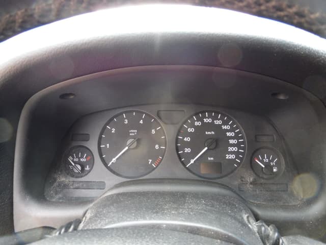 Peugeot 206 2.0-16V GTI