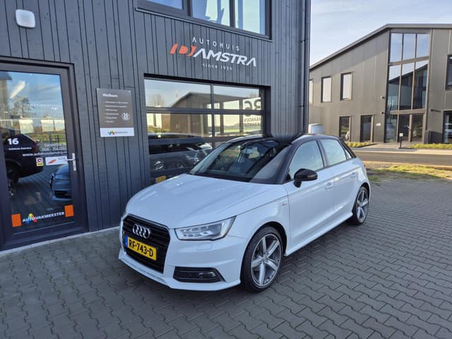 Audi A1 Sportback 1.0 TFSI Pro Line|Clima|Cruise|Navi|Stoelverwarming|
