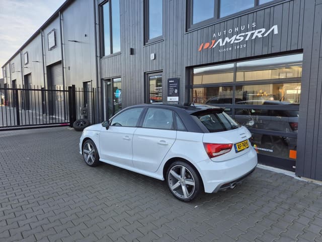 Audi A1 Sportback 1.0 TFSI Pro Line|Clima|Cruise|Navi|Stoelverwarming|