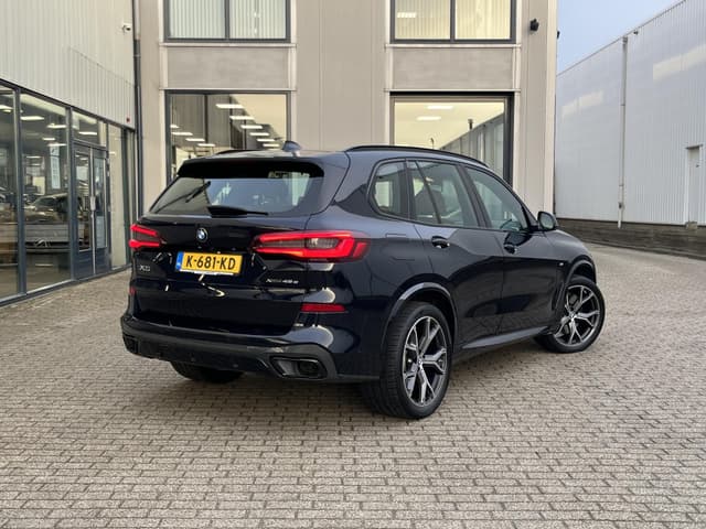 BMW X5 xDrive45e High Executive | Voll.Historie/Leder/Pano.dak/Head-Up/Elektr.Wegklapbare trekhaak/M-Sportpakket/Stoelverw.