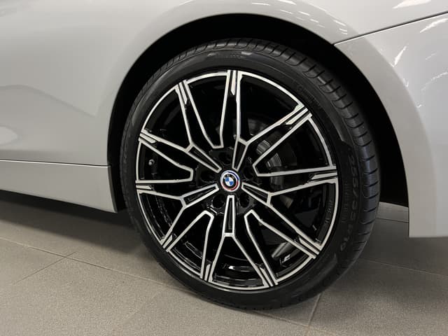BMW 4 Serie Coupé 420i Business / AUTOMAAT / NAVI / NWE 19 " VELGEN MET PIRELLI BANDEN