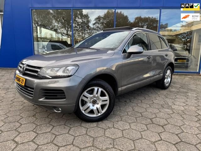 Volkswagen Touareg 3.0 TDI Highline DSG - Pano.dak - Leder - Trekhaak