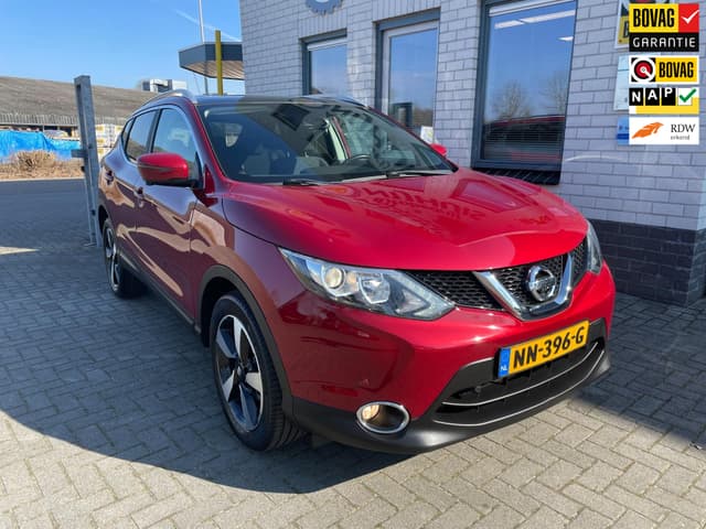 Nissan QASHQAI 1.2 N-Connecta / 360 camera / PDC V+A / Climate controle / Telefoon / Navigatie / Trekhaak / Panorama dak