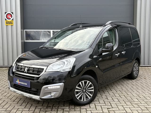Peugeot Partner Tepee 1.2 PureTech Style | Navi | Carplay | PDC | Airco | All Season | Interesse? Bel of App naar: 06 30 51 05 90