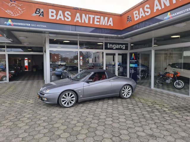 Alfa Romeo Spider 1.8-16V T.Spark
