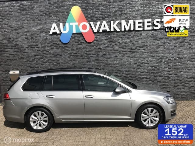 Volkswagen Golf Variant 1.0 TSI Connected Series + Carplay