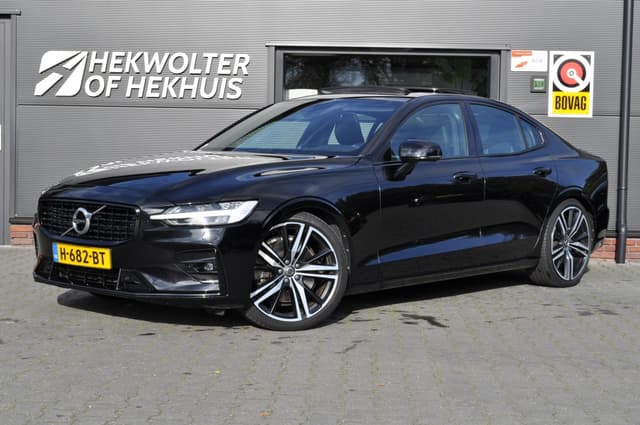 Volvo S60 T5 250PK R-Design Polestar Engineered | Panodak | H/K | Leder |