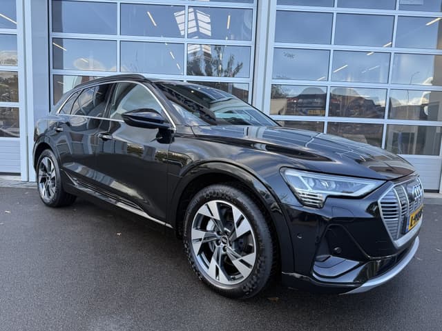 Audi e-tron 55 quattro S ed 95